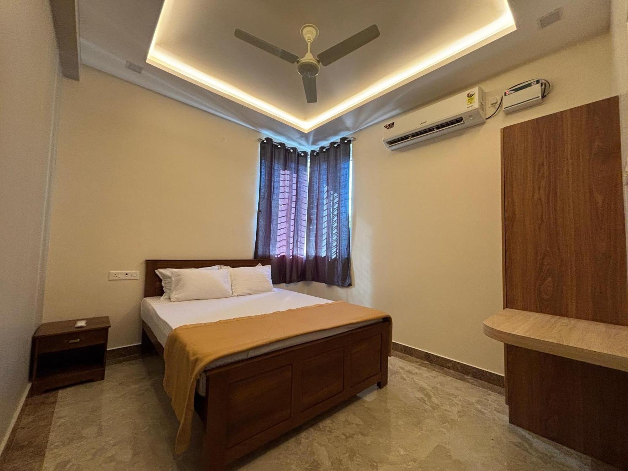 Srirangam Nandavanam Service Apartments Tiruchirappalli Zimmer foto