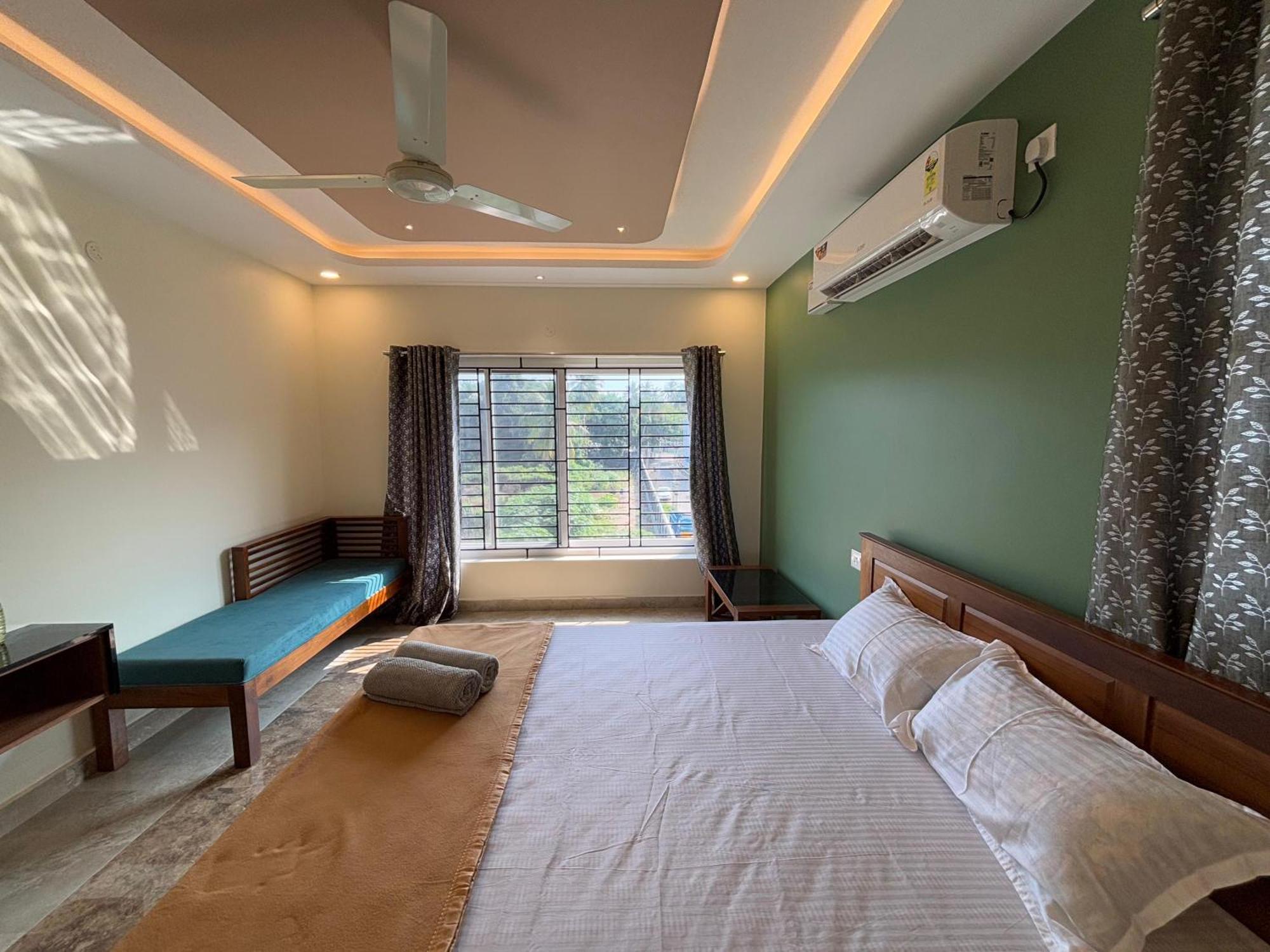 Srirangam Nandavanam Service Apartments Tiruchirappalli Exterior foto